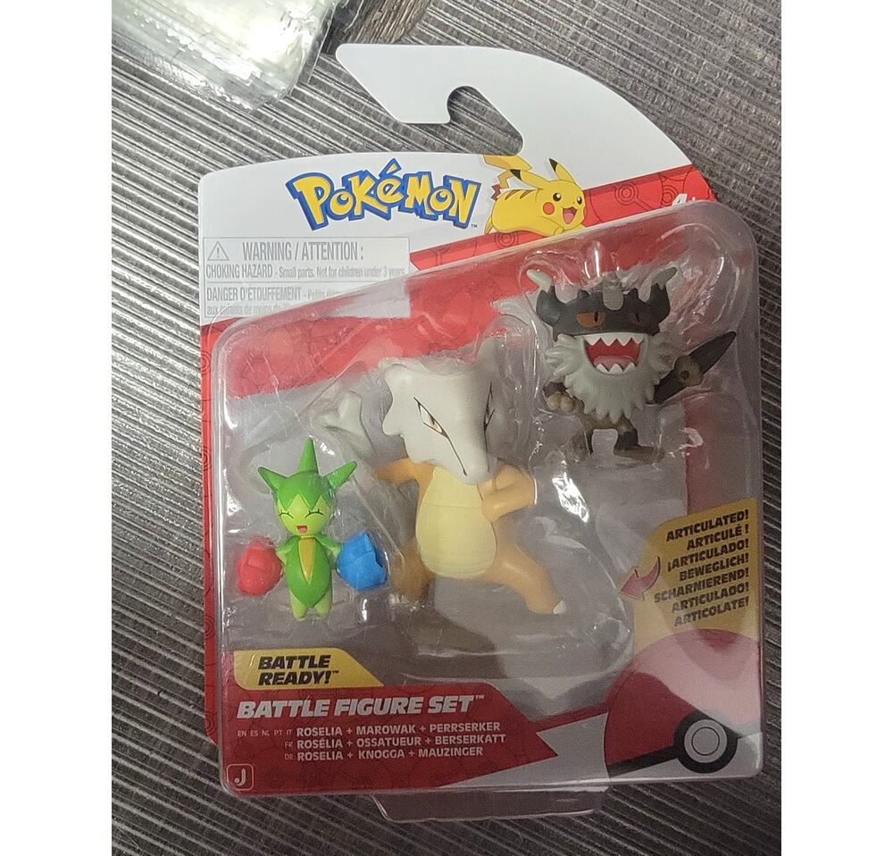 New POKEMON BATTLE FIGURE SET Roselia Marowak Perrserker 0111